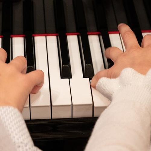 Thumbnail für Leitfaden zur Vorbereitung auf Hearings an Musikschulen für angehende Instrumentalpädagog:innen
